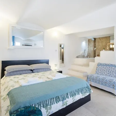 Apartment Mindelly By Comper With Terrace & Netflix