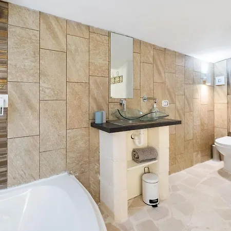 Apartmán Mindelly By Comper With Terrace & Netflix